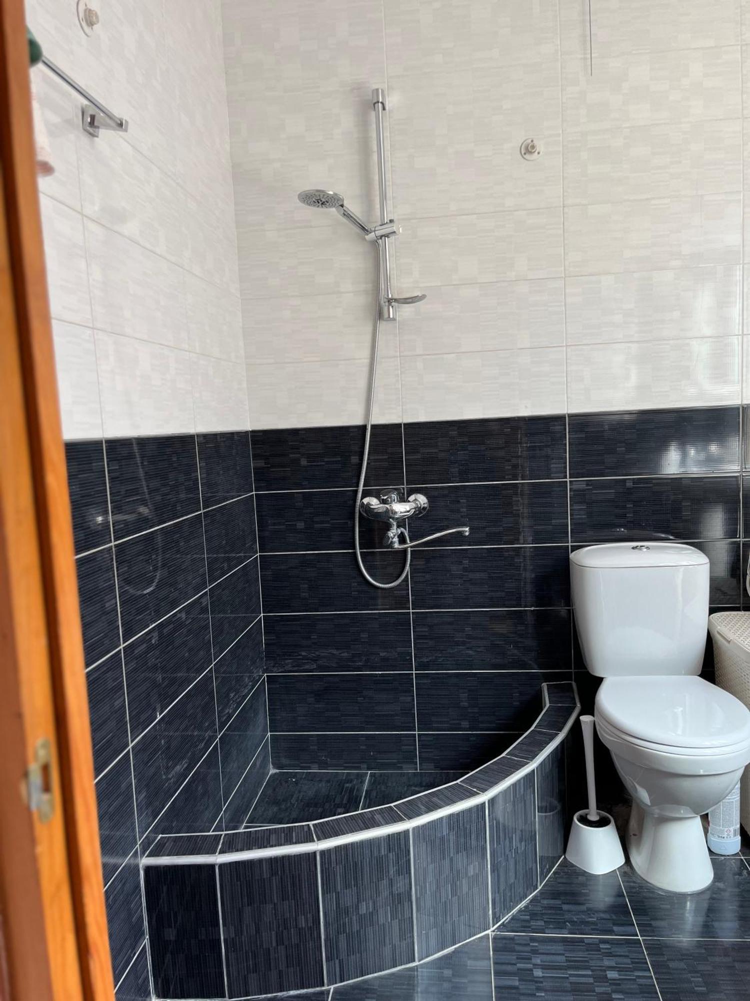 Anano Apartment On Botanikuri Tbilisi Exterior foto
